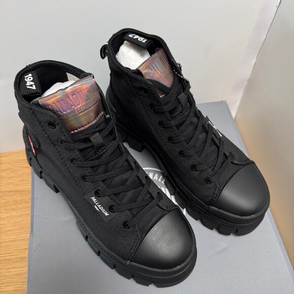 COPY - Palladium Revolt Hi Tx Sneaker Boots - Picture 3 of 5